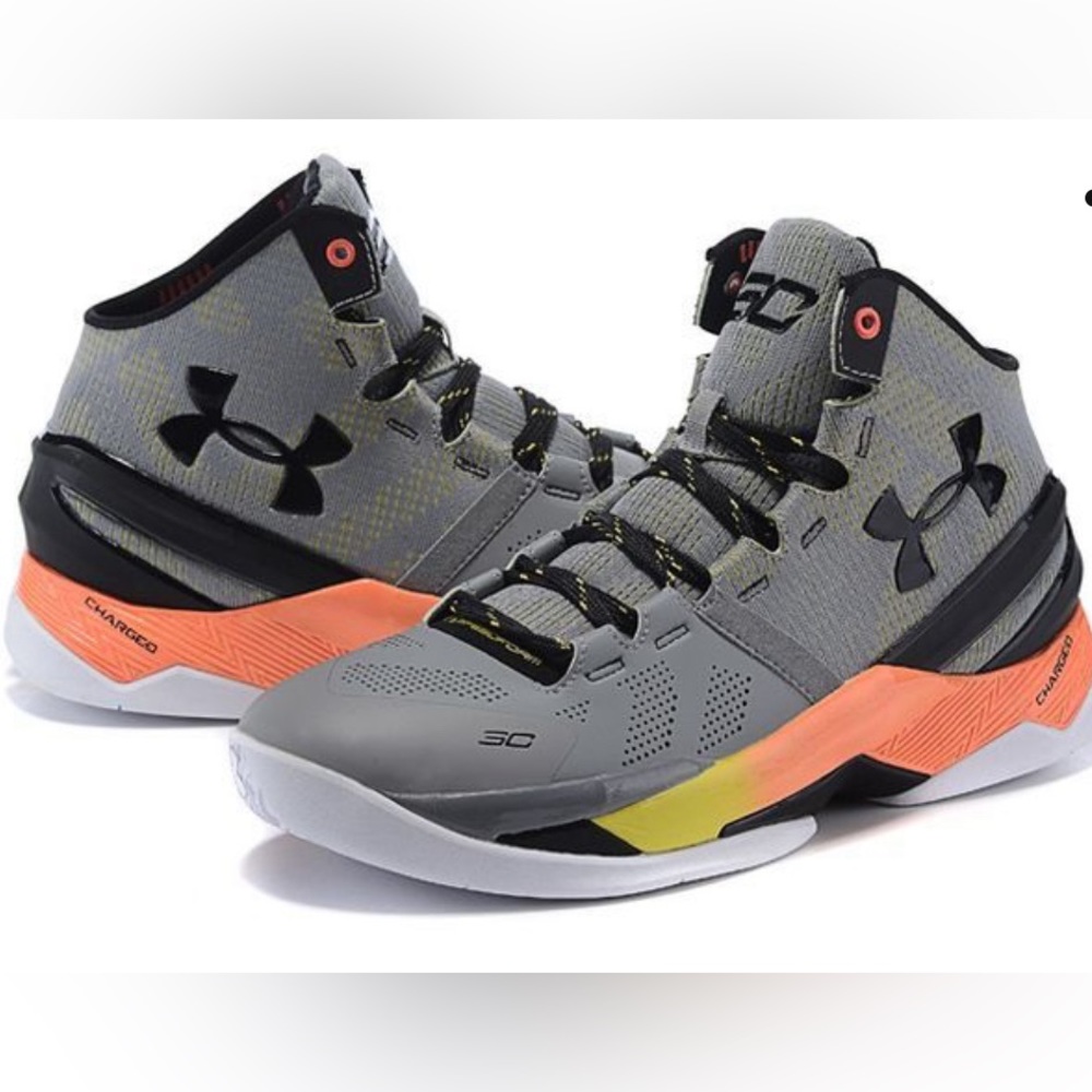 Under Armour Curry Two in Retro Iron - Men’s Size 8